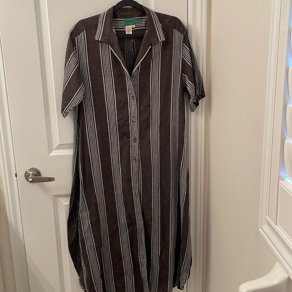 KENZO Paris : cotton linen button up t-shirt dress. Sexy slits for fun